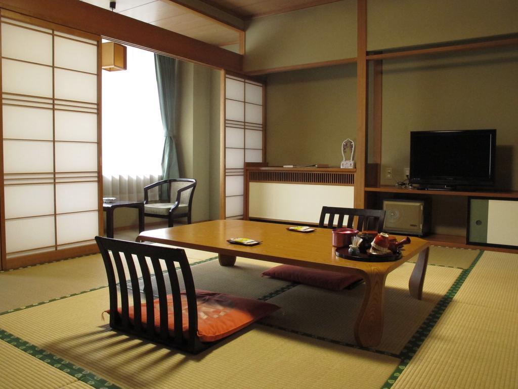 Sakaeya Hotel Tendō Bilik gambar